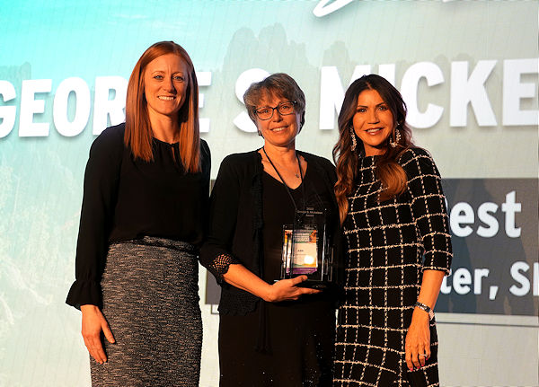 Photo of Deputy Secretary Goodman, Ann Dvorak and Governor Noem