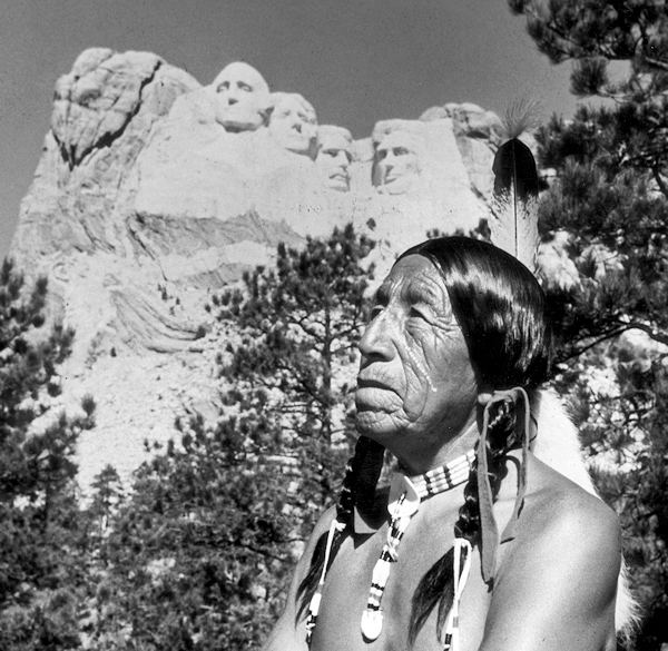 Ben Black Elk at Mount Rushmore National Memorial