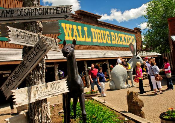 Wall Drug Backyard, Wall
